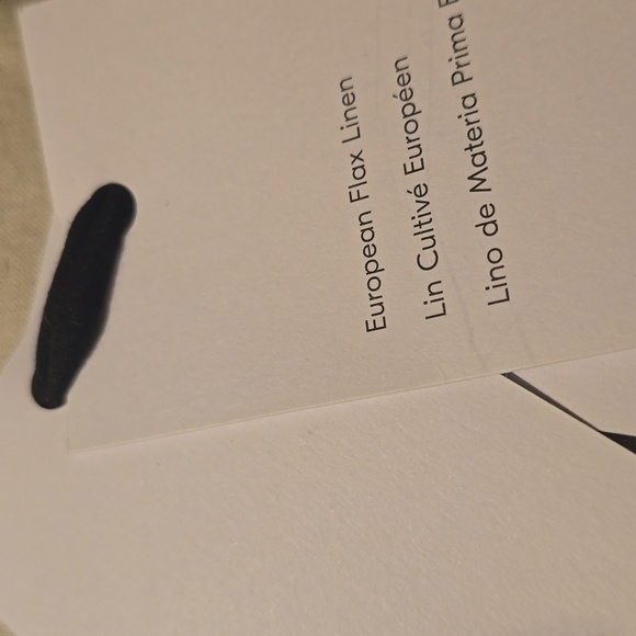 West Elm European Flax Linen Sheet Set Frost Gray, Size King, Retail $309.00US - Picture 11 of 16